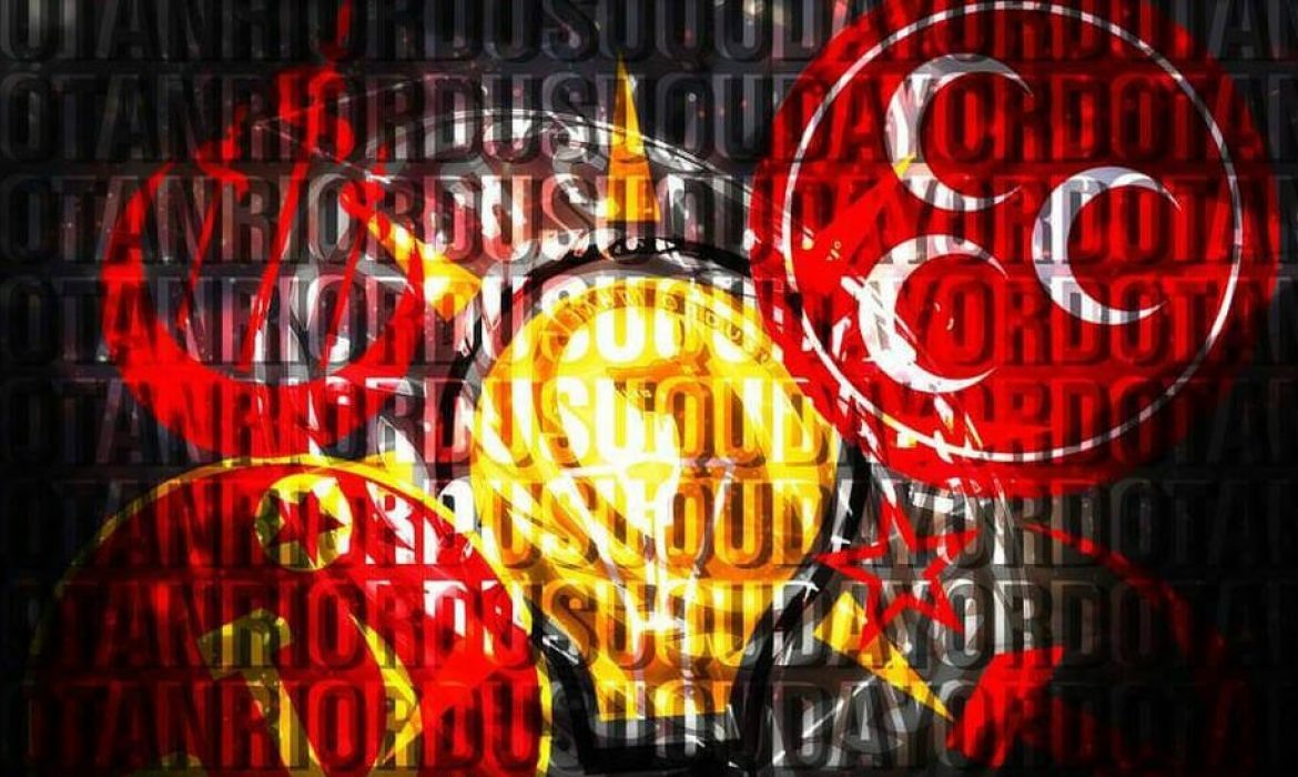 T&Uuml;RK SAĞI VE T&Uuml;RK SOLU