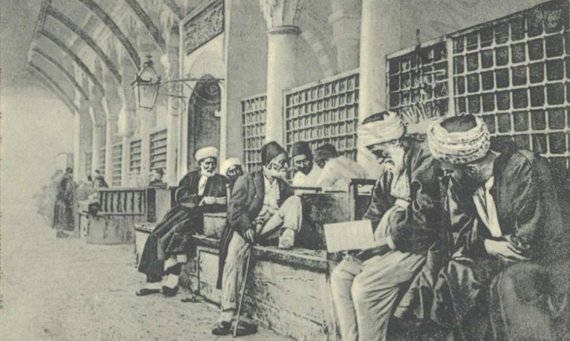 T&Uuml;RK&Ccedil;&Uuml;LER, BATICILAR VE İSLAMCILAR