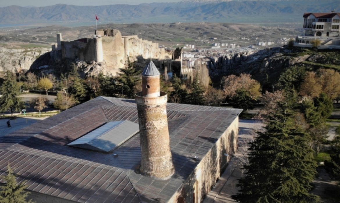 TARİHİ KENTLER-YEREL Y&Ouml;NETİMLER TOPLANTISI